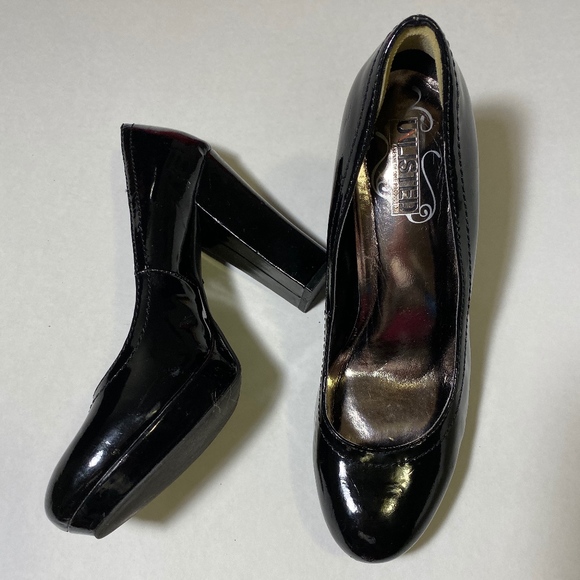 Kenneth Cole "Unlisted," heels, size 9 - Picture 3 of 4